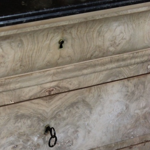 Furniture_Finishes.jpeg