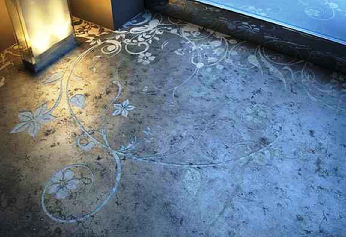 decorative-concrete-floor-designs-577x396.jpg