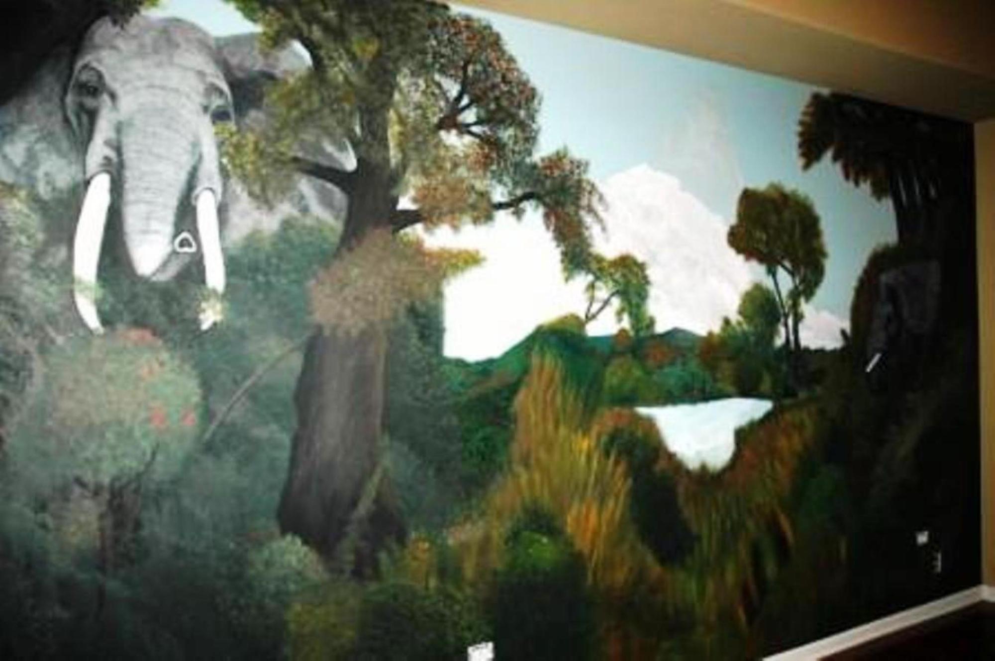 elephantMural_sm.jpg